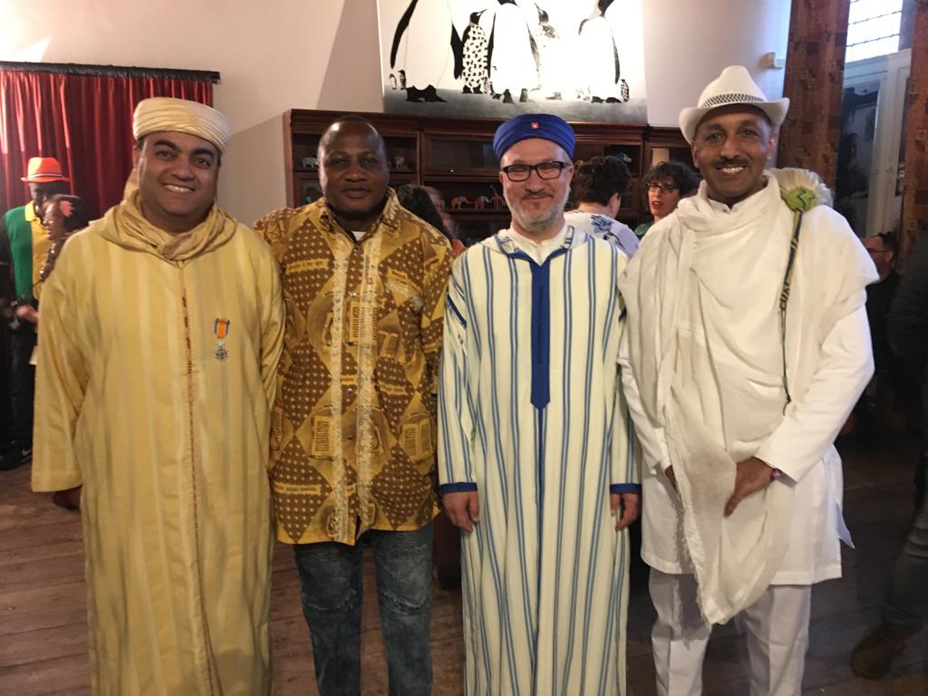 Hadish met Turk en morkaan.jpg